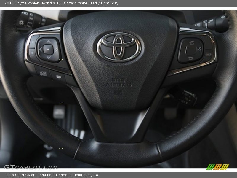 Blizzard White Pearl / Light Gray 2013 Toyota Avalon Hybrid XLE