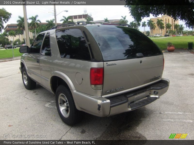 Light Pewter Metallic / Graphite 2001 Chevrolet Blazer LS