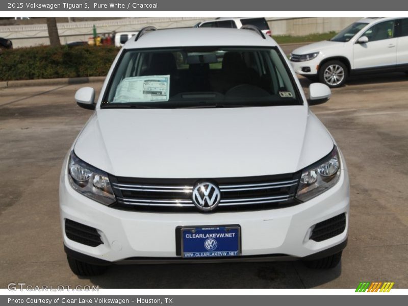 Pure White / Charcoal 2015 Volkswagen Tiguan S