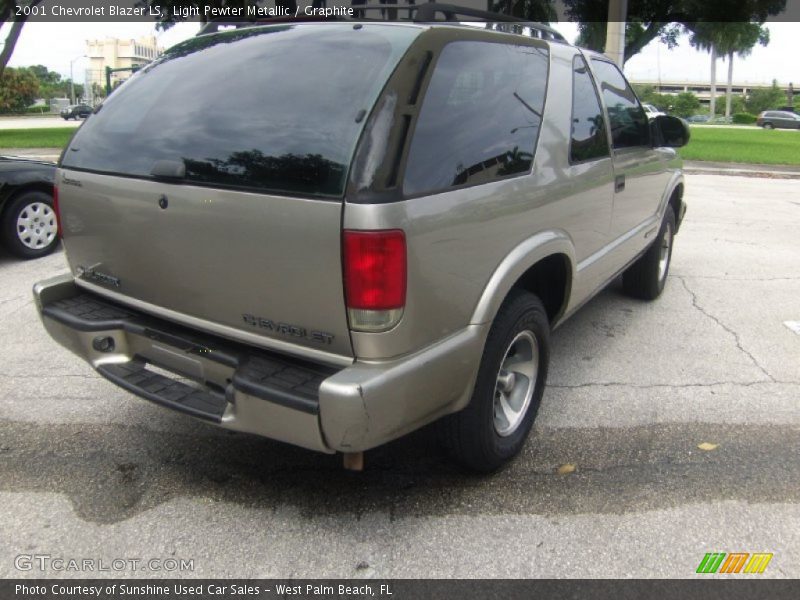 Light Pewter Metallic / Graphite 2001 Chevrolet Blazer LS