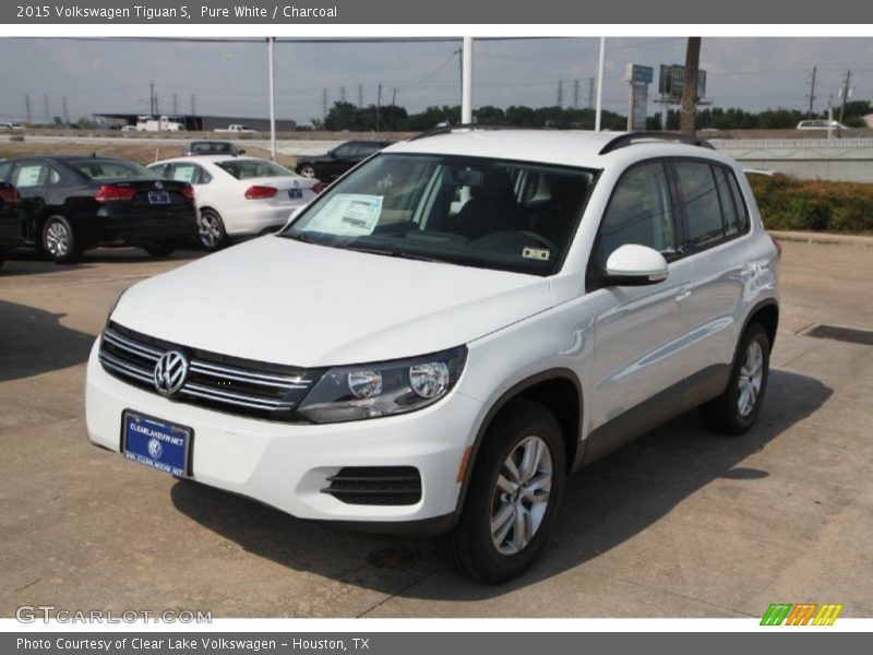 Pure White / Charcoal 2015 Volkswagen Tiguan S