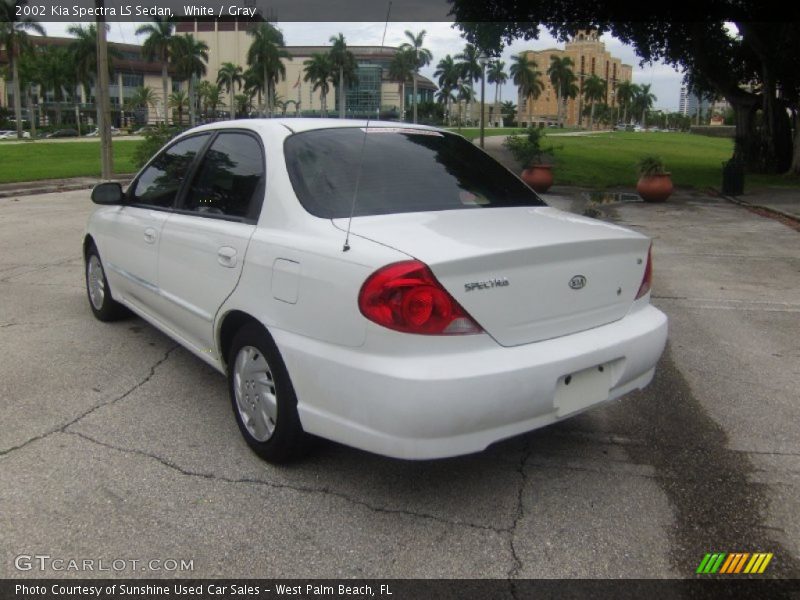 White / Gray 2002 Kia Spectra LS Sedan