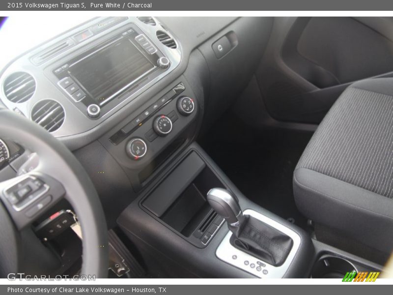 Pure White / Charcoal 2015 Volkswagen Tiguan S