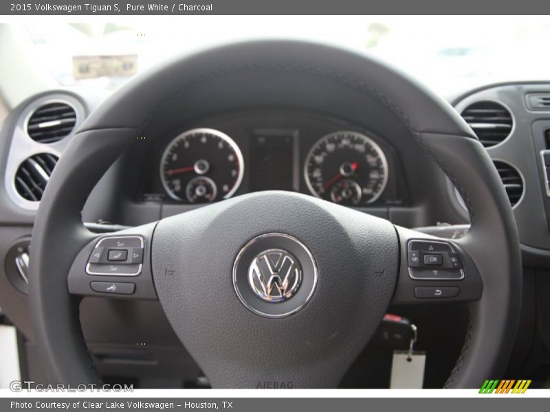 Pure White / Charcoal 2015 Volkswagen Tiguan S