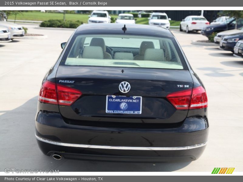 Black / Cornsilk Beige 2015 Volkswagen Passat SE Sedan