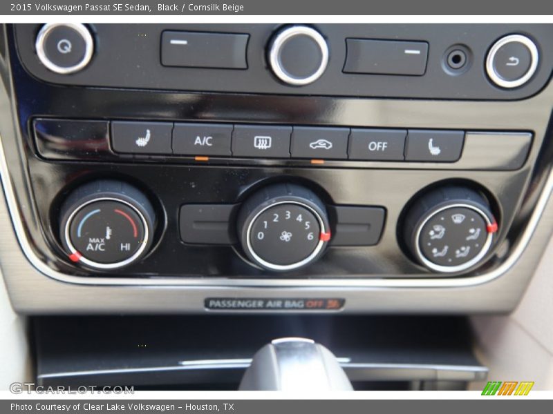 Black / Cornsilk Beige 2015 Volkswagen Passat SE Sedan