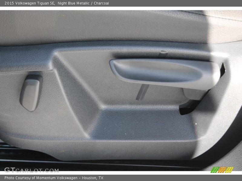 Night Blue Metallic / Charcoal 2015 Volkswagen Tiguan SE