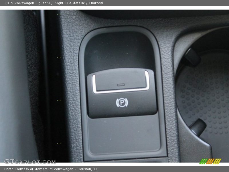 Night Blue Metallic / Charcoal 2015 Volkswagen Tiguan SE