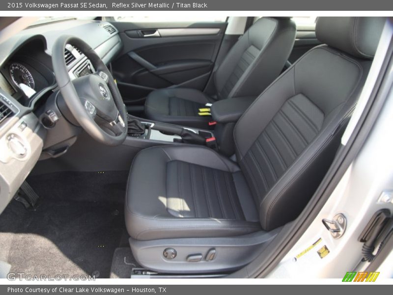 Reflex Silver Metallic / Titan Black 2015 Volkswagen Passat SE Sedan