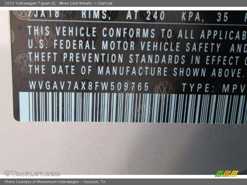 White Gold Metallic / Charcoal 2015 Volkswagen Tiguan SE