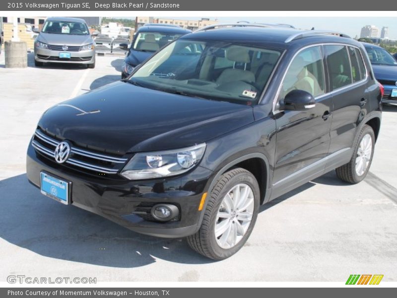 Deep Black Pearl / Sandstone 2015 Volkswagen Tiguan SE