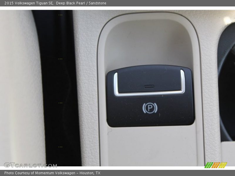Deep Black Pearl / Sandstone 2015 Volkswagen Tiguan SE
