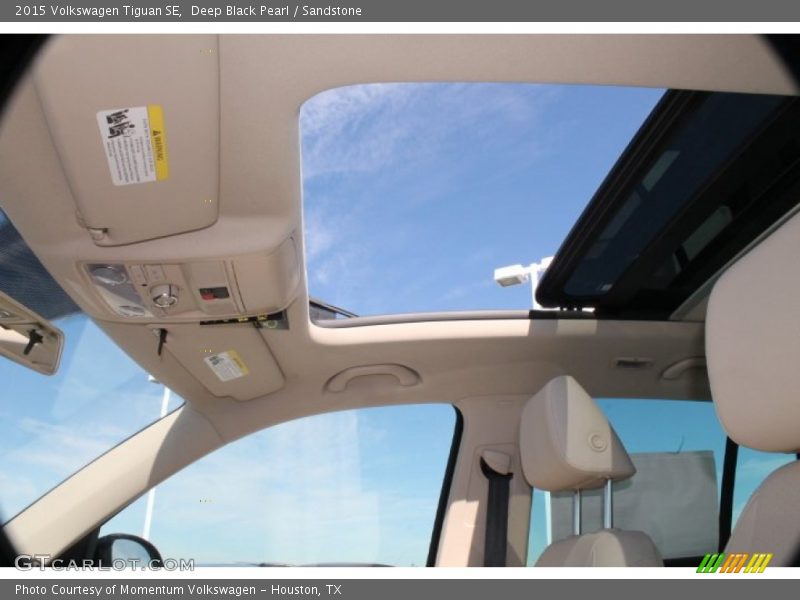 Deep Black Pearl / Sandstone 2015 Volkswagen Tiguan SE
