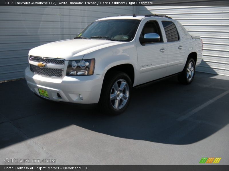 White Diamond Tricoat / Dark Cashmere/Light Cashmere 2012 Chevrolet Avalanche LTZ