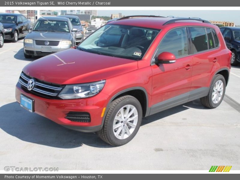 Wild Cherry Metallic / Charcoal 2015 Volkswagen Tiguan SE
