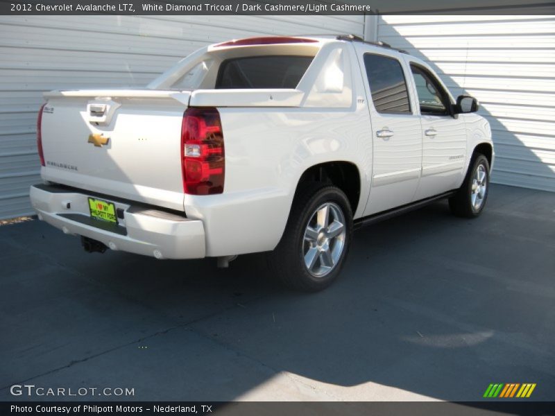 White Diamond Tricoat / Dark Cashmere/Light Cashmere 2012 Chevrolet Avalanche LTZ