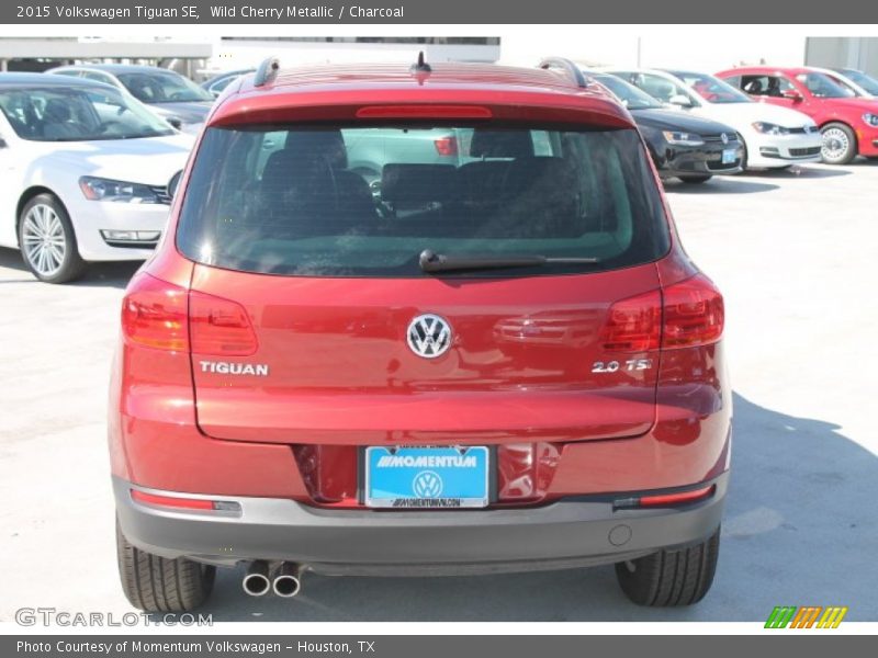Wild Cherry Metallic / Charcoal 2015 Volkswagen Tiguan SE