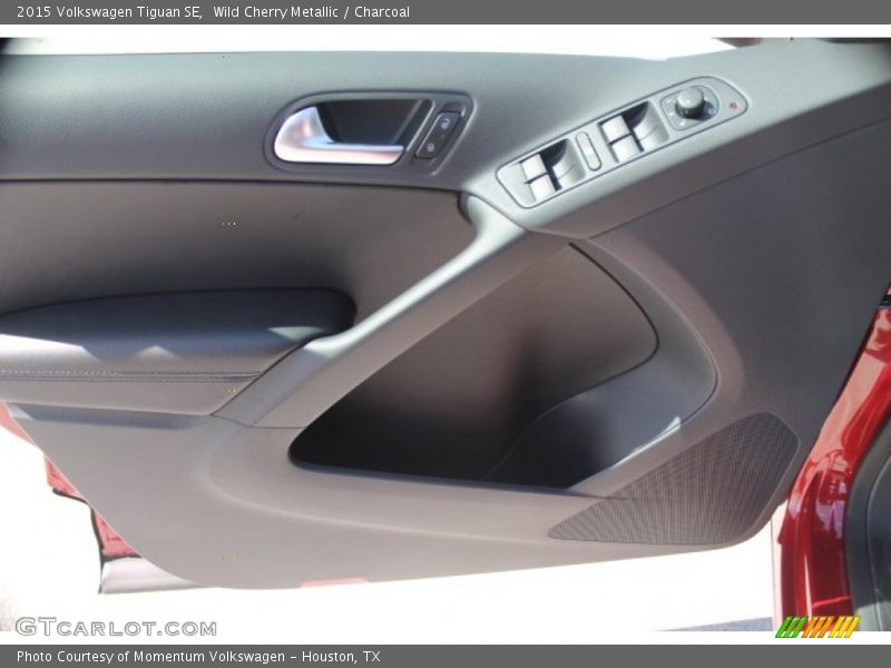 Wild Cherry Metallic / Charcoal 2015 Volkswagen Tiguan SE