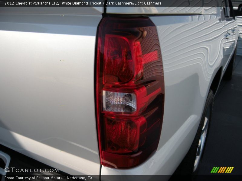White Diamond Tricoat / Dark Cashmere/Light Cashmere 2012 Chevrolet Avalanche LTZ