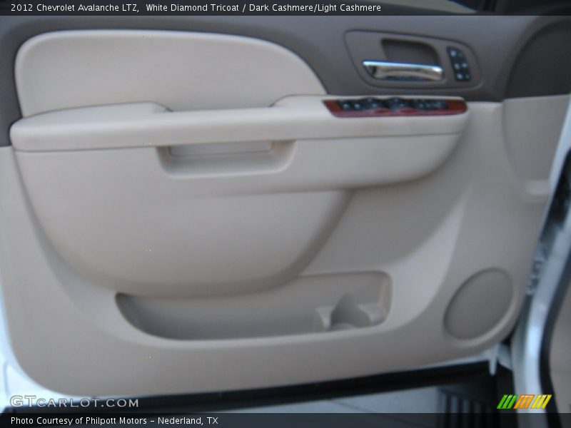 White Diamond Tricoat / Dark Cashmere/Light Cashmere 2012 Chevrolet Avalanche LTZ