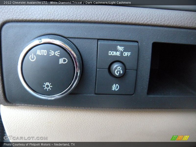 White Diamond Tricoat / Dark Cashmere/Light Cashmere 2012 Chevrolet Avalanche LTZ