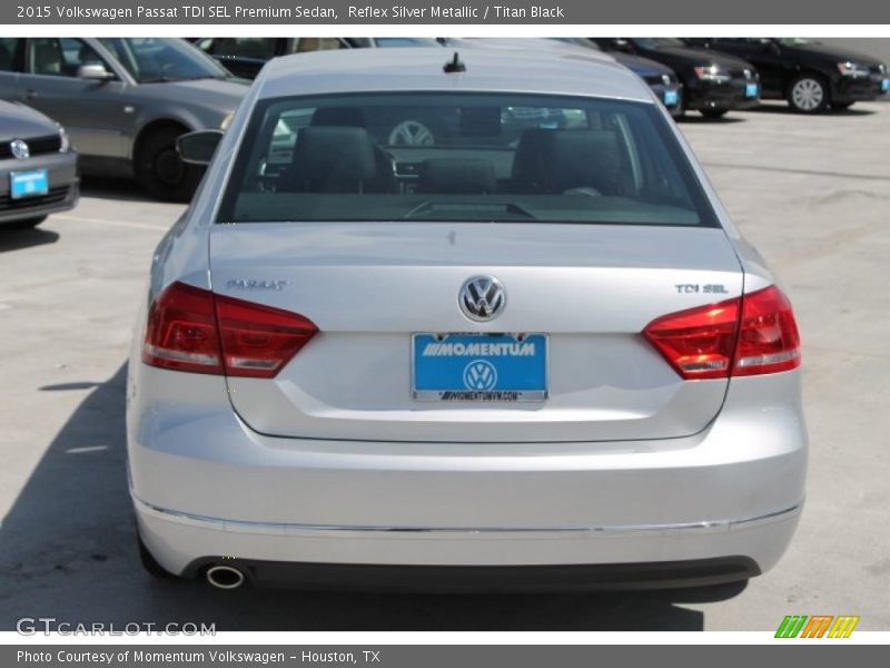 Reflex Silver Metallic / Titan Black 2015 Volkswagen Passat TDI SEL Premium Sedan