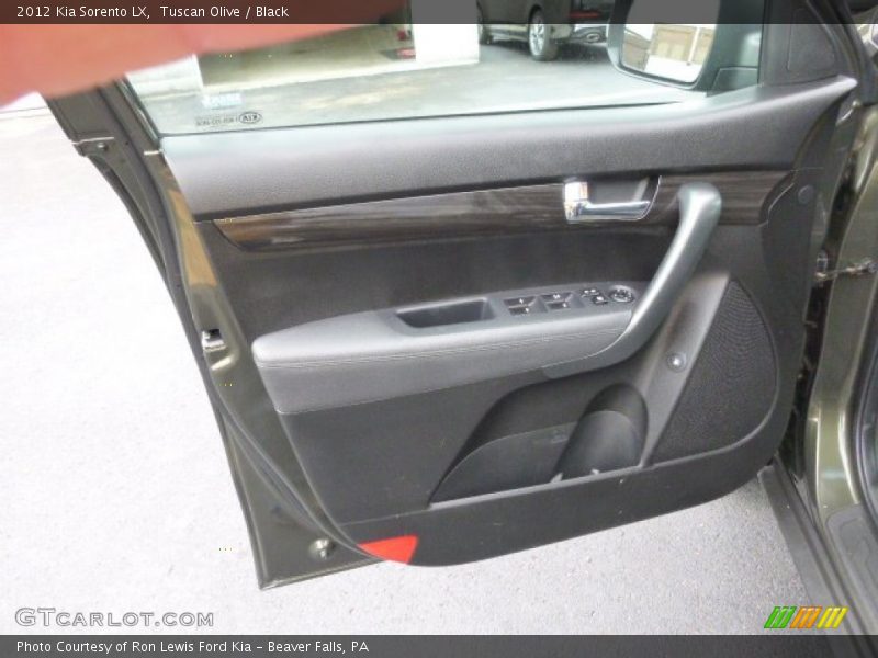 Tuscan Olive / Black 2012 Kia Sorento LX