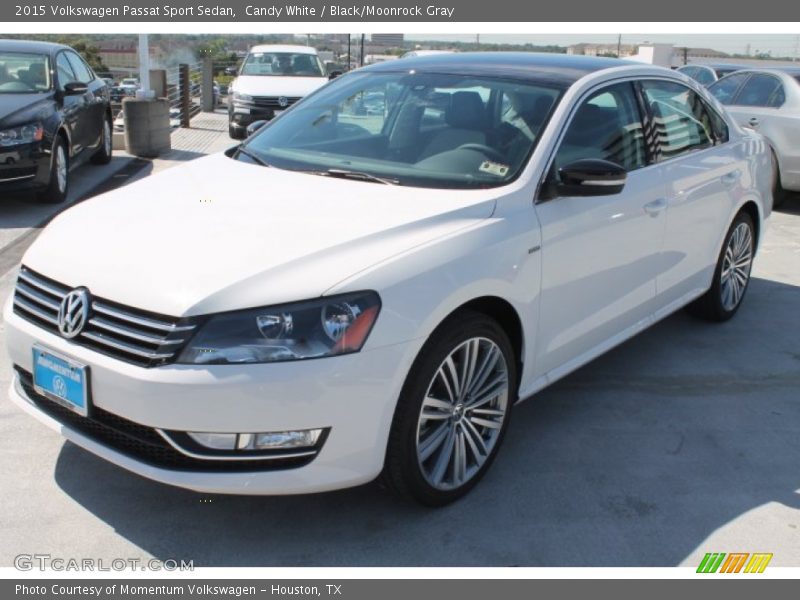 Candy White / Black/Moonrock Gray 2015 Volkswagen Passat Sport Sedan