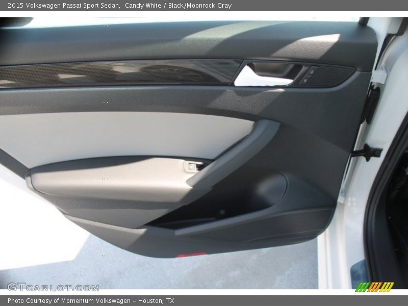 Candy White / Black/Moonrock Gray 2015 Volkswagen Passat Sport Sedan