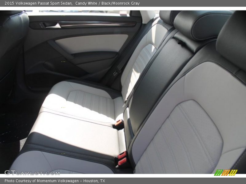 Candy White / Black/Moonrock Gray 2015 Volkswagen Passat Sport Sedan