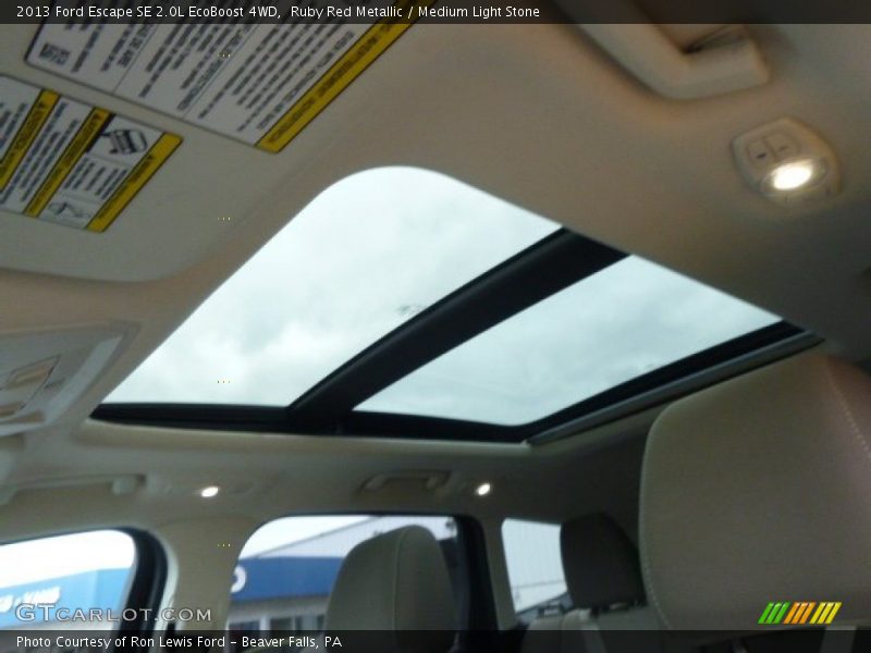 Ruby Red Metallic / Medium Light Stone 2013 Ford Escape SE 2.0L EcoBoost 4WD