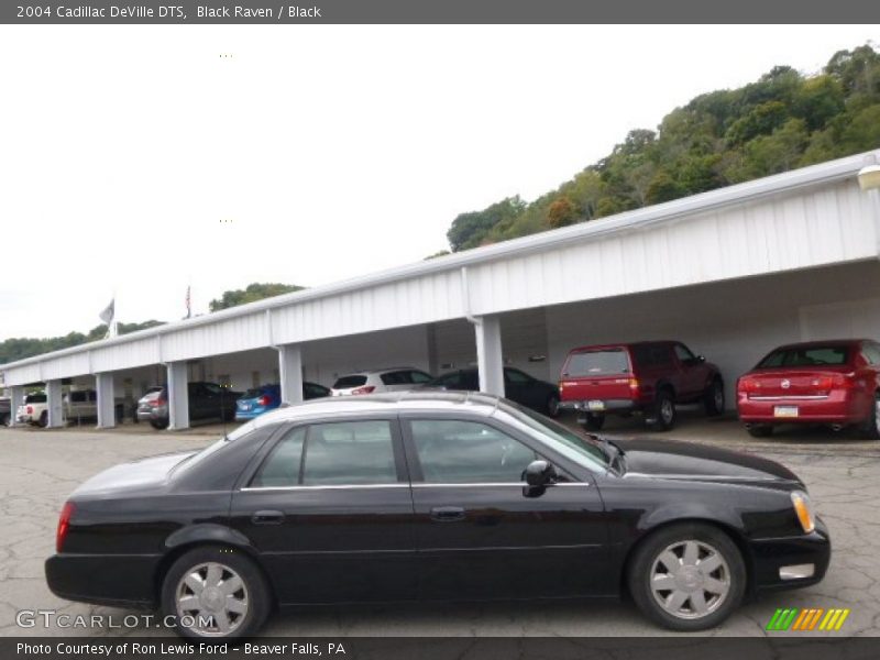 Black Raven / Black 2004 Cadillac DeVille DTS