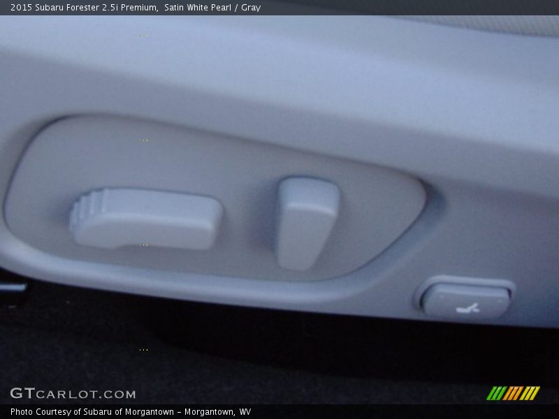 Satin White Pearl / Gray 2015 Subaru Forester 2.5i Premium