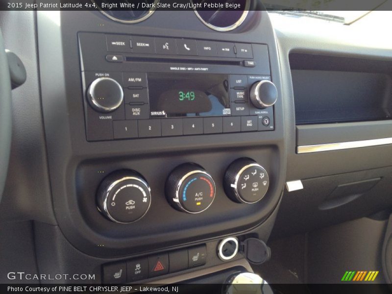 Bright White / Dark Slate Gray/Light Pebble Beige 2015 Jeep Patriot Latitude 4x4