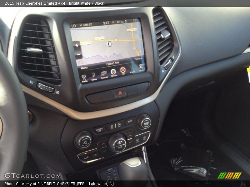 Bright White / Black 2015 Jeep Cherokee Limited 4x4