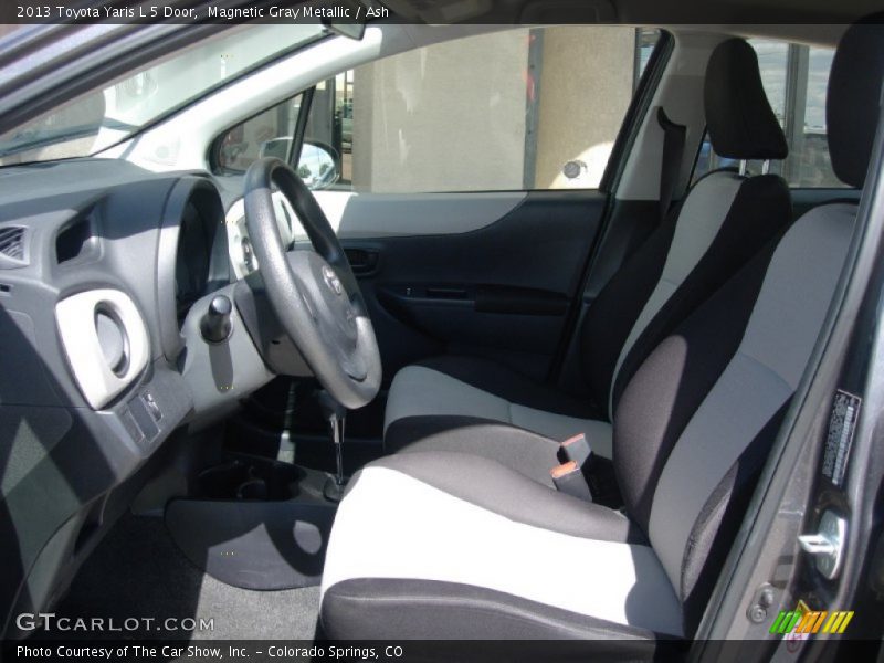 Magnetic Gray Metallic / Ash 2013 Toyota Yaris L 5 Door