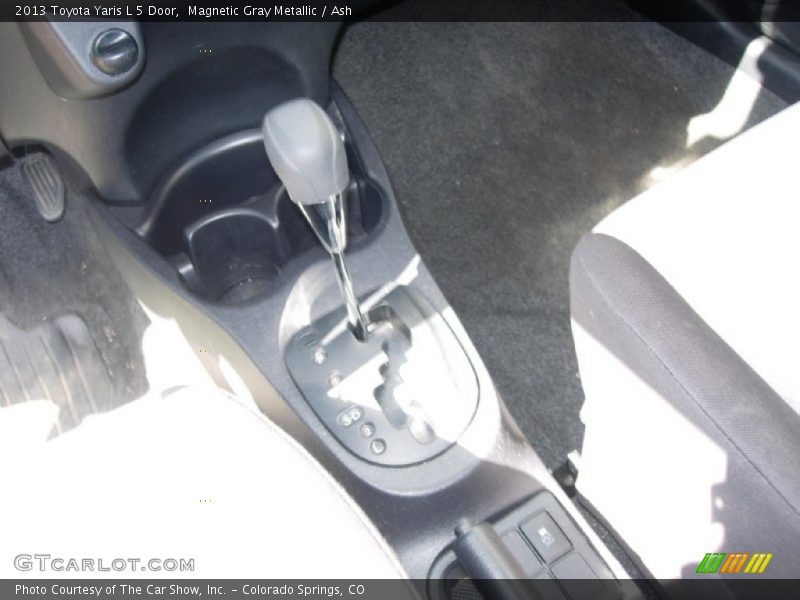 Magnetic Gray Metallic / Ash 2013 Toyota Yaris L 5 Door