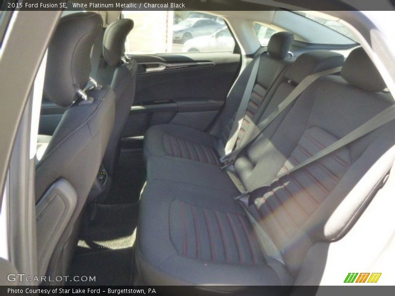 White Platinum Metallic / Charcoal Black 2015 Ford Fusion SE