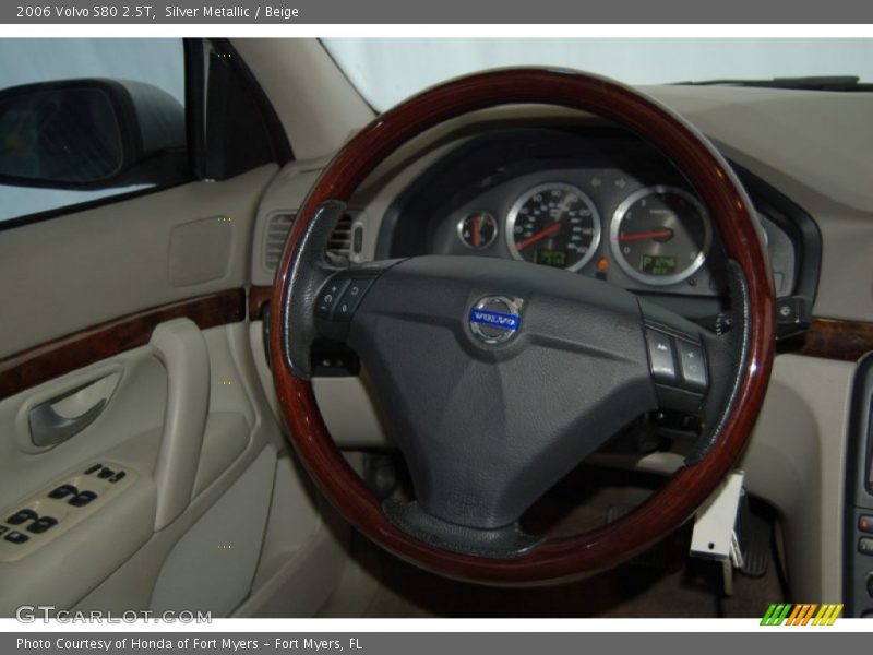 Silver Metallic / Beige 2006 Volvo S80 2.5T