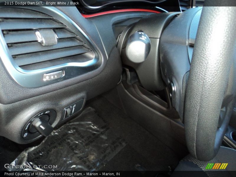 Bright White / Black 2015 Dodge Dart SXT