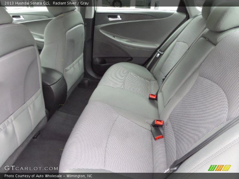 Radiant Silver / Gray 2013 Hyundai Sonata GLS