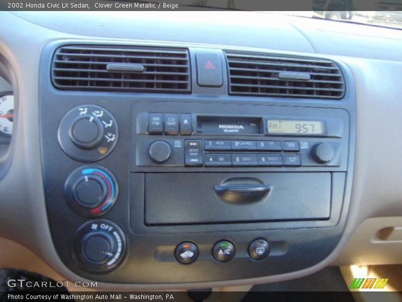 Clover Green Metallic / Beige 2002 Honda Civic LX Sedan