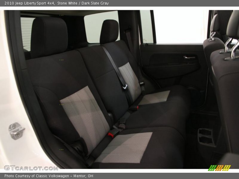 Stone White / Dark Slate Gray 2010 Jeep Liberty Sport 4x4