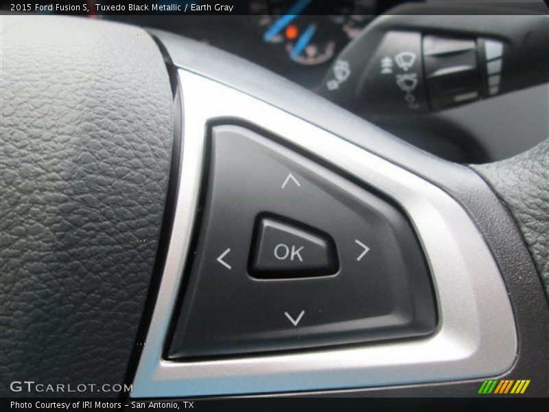 Tuxedo Black Metallic / Earth Gray 2015 Ford Fusion S