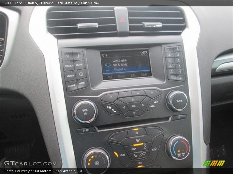 Tuxedo Black Metallic / Earth Gray 2015 Ford Fusion S