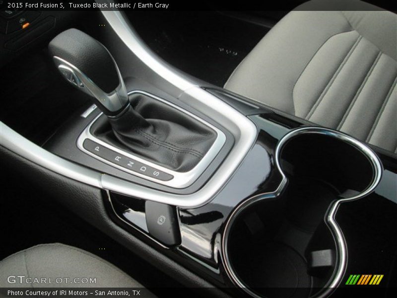 Tuxedo Black Metallic / Earth Gray 2015 Ford Fusion S
