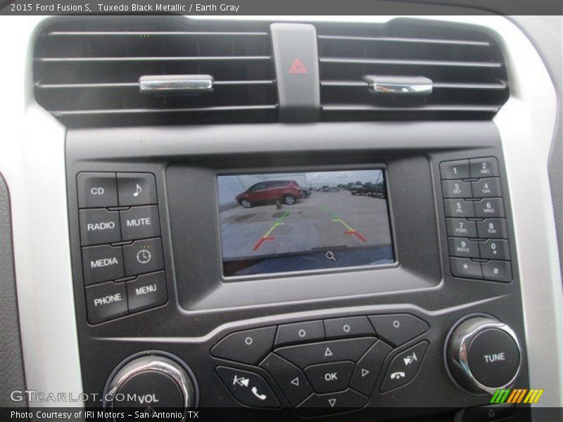 Tuxedo Black Metallic / Earth Gray 2015 Ford Fusion S