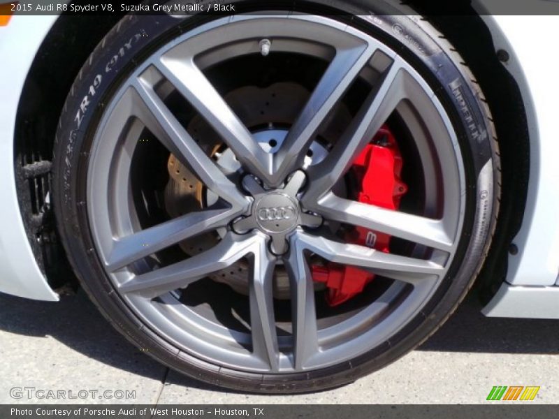  2015 R8 Spyder V8 Wheel