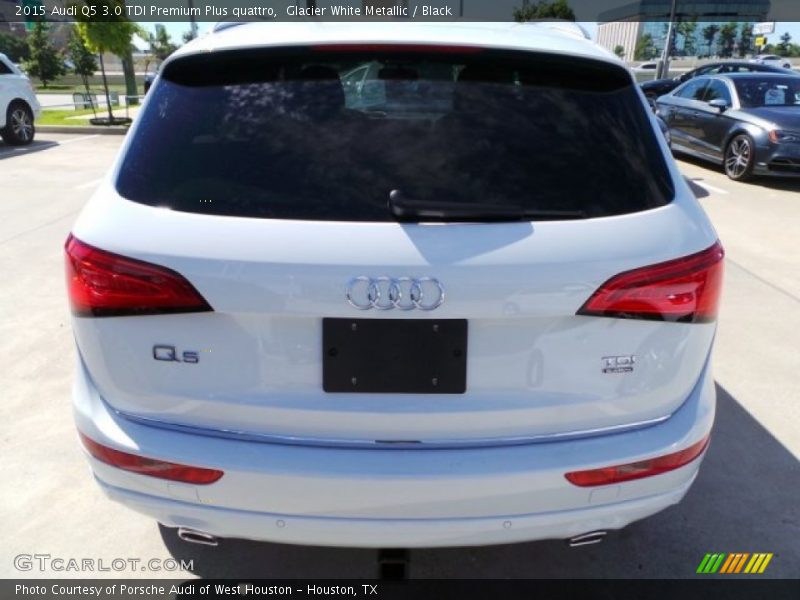 Glacier White Metallic / Black 2015 Audi Q5 3.0 TDI Premium Plus quattro