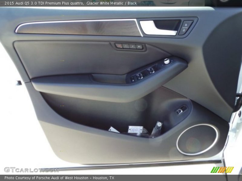 Glacier White Metallic / Black 2015 Audi Q5 3.0 TDI Premium Plus quattro